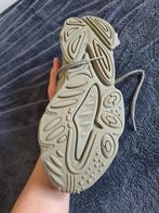 Adidas schoenen maat 44, Ophalen of Verzenden, Zo goed als nieuw, Kinderen