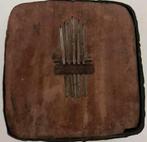 AFRIKAANSE HOUTEN KALIMBA MUZIEK INSTRUMENT MET HAND GEMAAKT, Antiek en Kunst, Ophalen of Verzenden