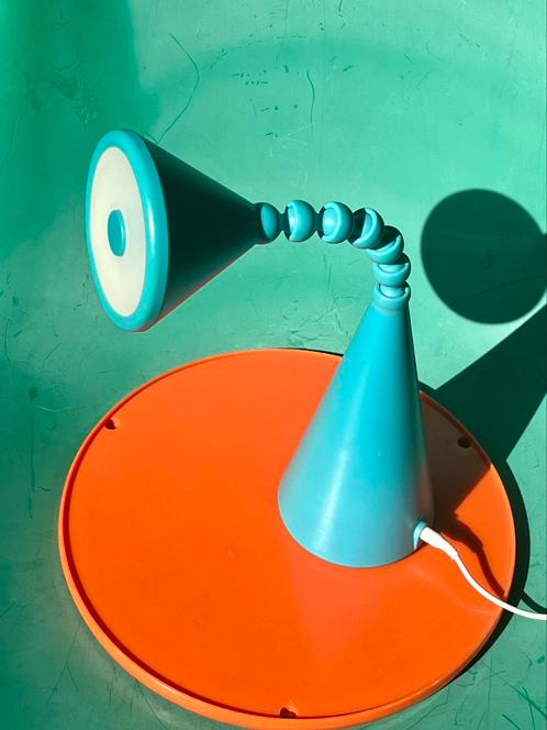 Vintage IKEA lamp snake led turquoise FRYEBO 2015, Huis en Inrichting, Lampen | Tafellampen, Zo goed als nieuw, Minder dan 50 cm