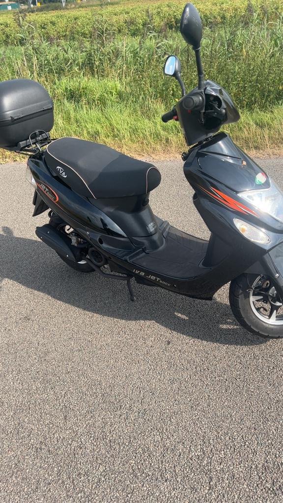 Iva Jet 50cc, Fietsen en Brommers, Scooters | Overige merken, Zo goed als nieuw, Benzine, Ophalen