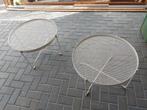 twee ronde metalen tafeltjes (70cm), Tuin en Terras, Ophalen, Gebruikt, Overige materialen, 2 zitplaatsen