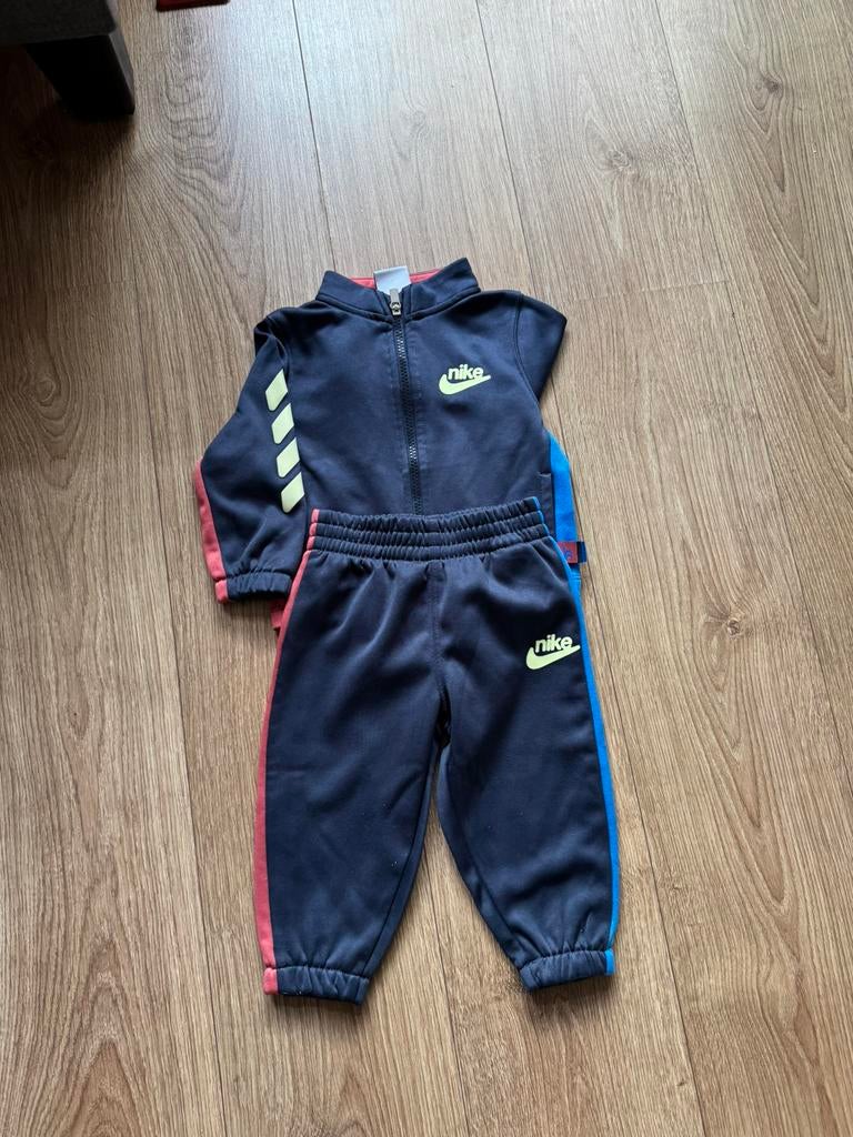 Kleding 74-80, Kinderen en Baby's, Babykleding | Maat 74, Ophalen of Verzenden, Zo goed als nieuw, Jongetje of Meisje