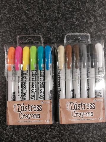 Distress crayons