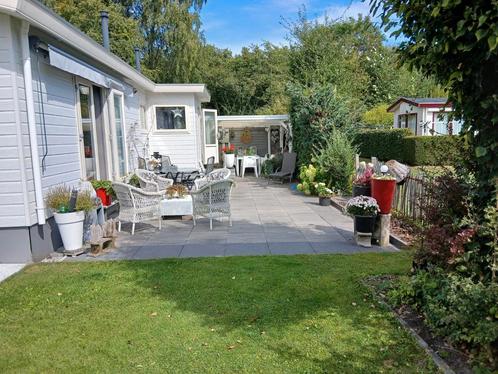 Instapklaar chalet op prachtig perceel bij RCN Zeewolde, Caravans en Kamperen, Stacaravans, tot en met 4, Ophalen