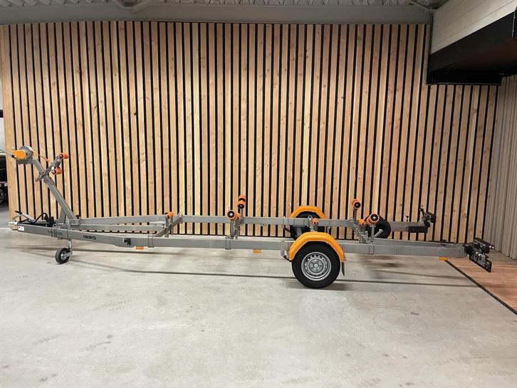 Nieuwe 'VANCLAES' 1350KG V-Bun TRAILER Tender Sloep Bun RVS, Watersport en Boten, Boottrailers, Nieuw