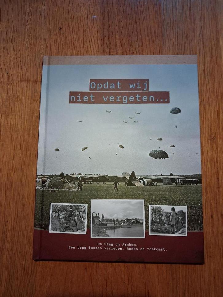 AH plaatjesboek Slag om Arnhem Airborne Market Garden WO2, Boeken, Oorlog en Militair, Nieuw, Overige onderwerpen, Tweede Wereldoorlog