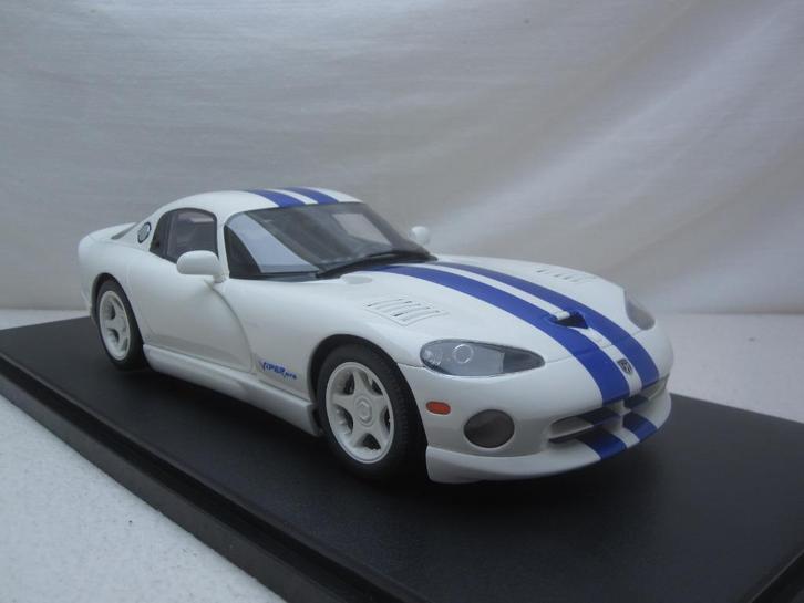 Dodge Viper GTS 1996  1:18 GT-Spirit, Hobby en Vrije tijd, Modelauto's | 1:18, Nieuw, Auto, Overige merken, Ophalen of Verzenden