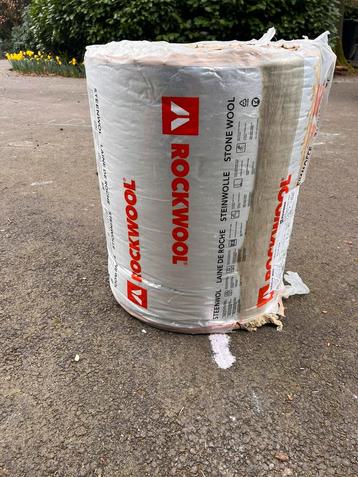 Rockwool 1rol  beschikbaar voor biedingen