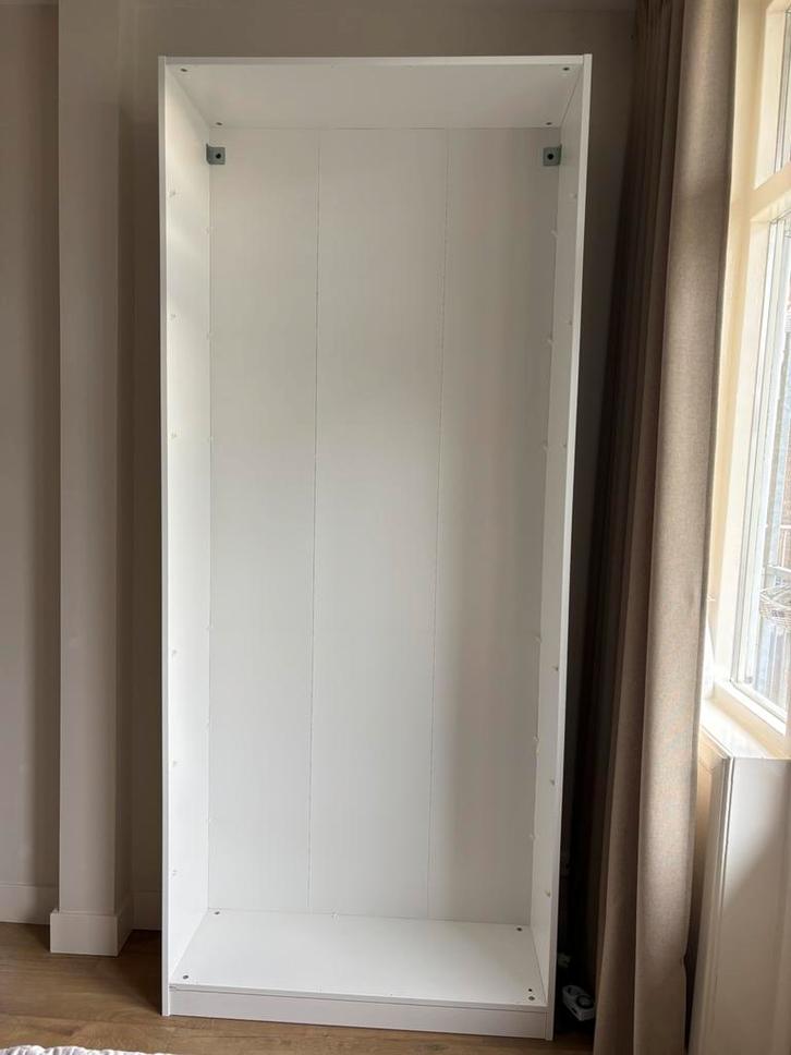 PAX kast Ikea wit, Huis en Inrichting, Kasten | Kledingkasten, Zo goed als nieuw, 200 cm of meer, 100 tot 150 cm, 50 tot 75 cm
