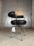 Cassina Lc7 Fauteuil By Le Corbusier (More In Stock), Huis en Inrichting, Fauteuils, Ophalen, Modern design, Minder dan 75 cm
