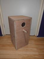 Nestkast te koop, Dieren en Toebehoren, Vogels | Hokken en Kooien, Ophalen of Verzenden, Zo goed als nieuw, Hout, Broedkooi of Kweekkooi