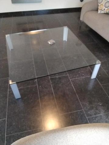 Lourens Fisher glazen salontafel beschikbaar voor biedingen
