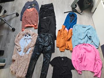 Kleding pakket meisje 146/152 beschikbaar voor biedingen