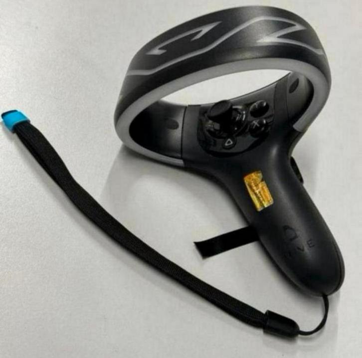 HTC VIVE Cosmos Controller L Links Linkerhand Nieuw VR zwart, Spelcomputers en Games, Virtual Reality, Nieuw, Overige platformen