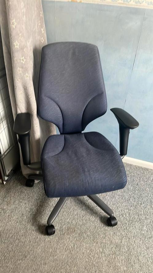 Bureaustoel, Huis en Inrichting, Bureaustoelen, Zo goed als nieuw, Bureaustoel, Blauw, Ophalen