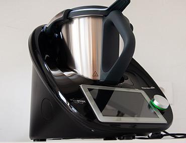 Thermomix TM6 black / zwart 2024 (3 stuks, prijs per stuk), Huis en Inrichting, Keuken | Keukenbenodigdheden, Zo goed als nieuw