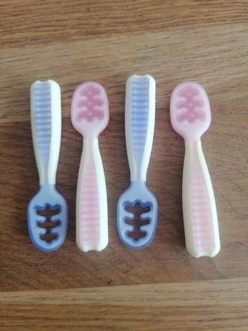 Numnum pre spoons beschikbaar voor biedingen