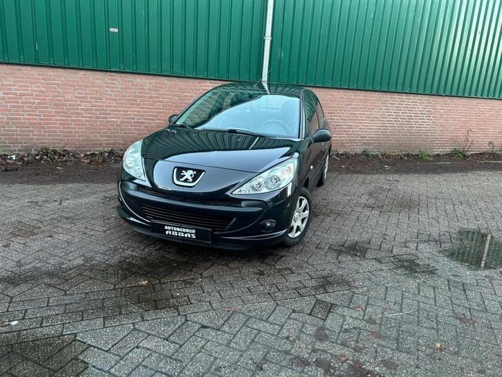 Peugeot 206+ 1.4 Millesim 200 (bj 2011), Auto's, Peugeot, Bedrijf, Te koop, 206+, ABS, Airbags, Airconditioning, Alarm, Centrale vergrendeling