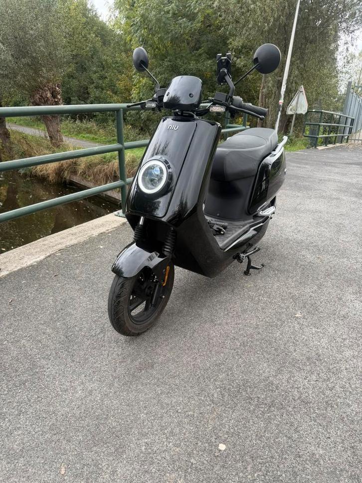 Niu n1s, Fietsen en Brommers, Scooters | Overige merken, Nieuw, Maximaal 45 km/u, Elektrisch, Ophalen of Verzenden