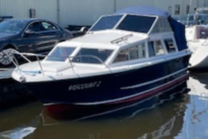 MotorJacht 7,9 meter nu even gratis in de haven, Watersport en Boten, Motorboten en Motorjachten, Gebruikt, Polyester, 6 tot 9 meter