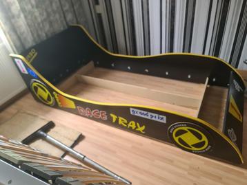 kinderbed beschikbaar voor biedingen