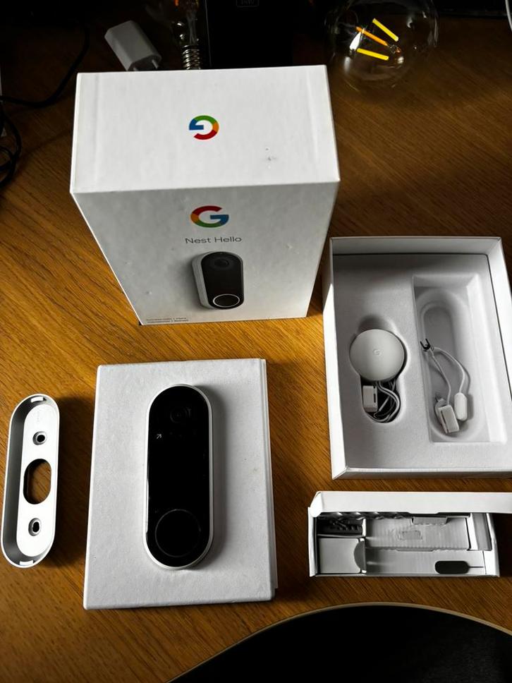 Google Nest Deurbel, Huis en Inrichting, Deurbellen, Gebruikt, Bedraad, Ingebouwde camera, Compatibel met smartphone, Bewegingsdetectiesensor