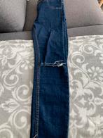 Nieuwe skiny broek blauw van Berschka 36, Ophalen of Verzenden, Zo goed als nieuw, Blauw, W28 - W29 (confectie 36)