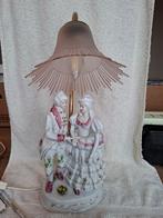 Schemerlamp met aardewerk jonkheer en jonkvrouw, Ophalen of Verzenden, Minder dan 50 cm