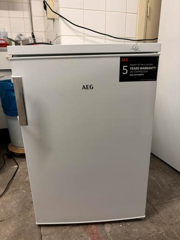 3 Laden Vriezer AEG - Werkt Goed - Schoon! Werkend te zien beschikbaar voor biedingen