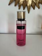 Victoria Secret Body Mist Romantic, Ophalen of Verzenden, Zo goed als nieuw