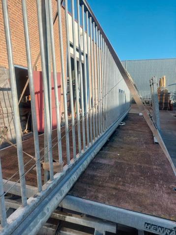schuifpoort 8 meter doorrij 2 meter hoog beschikbaar voor biedingen