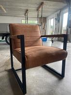 Bruine Fauteuil met Zwart Stalen Frame, Minder dan 75 cm, Ophalen of Verzenden, Zo goed als nieuw, Metaal