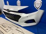 Hyundai i20 voorbumper bumper grille rooster PDC, Ophalen of Verzenden, Gebruikt, Hyundai, Bumper