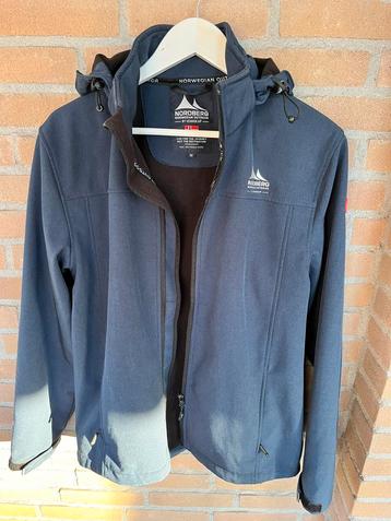 Nordberg softshell zomerjasje mt M in zeer nette staat beschikbaar voor biedingen