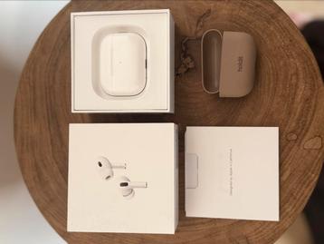 Apple AirPods Pro (2e generatie) – met doos en Holdit case beschikbaar voor biedingen