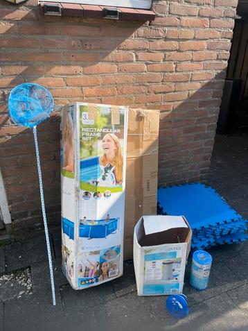 Intex frame zwembad complete set beschikbaar voor biedingen