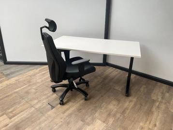 Bureau zwart – wit (160) beschikbaar voor biedingen