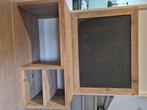 Mooi houten kinderbureau met krijtbord, Tafel(s) en Stoel(en), Zo goed als nieuw, Ophalen
