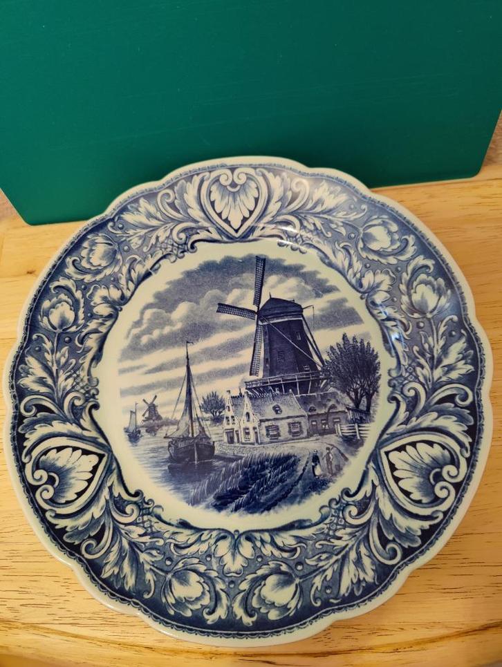 Prachtig Delftsblauw wandbord met afbeelding van een molen, Antiek en Kunst, Antiek | Wandborden en Tegels, Verzenden