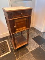 Leuk oud Frans kastje, Huis en Inrichting, Slaapkamer | Nachtkastjes, Ophalen, Zo goed als nieuw, Minder dan 45 cm, 70 cm of meer