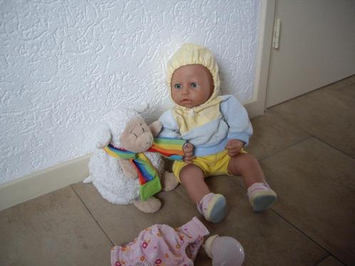 baby anabel interactief met acc, Kinderen en Baby's, Speelgoed | Poppen, Zo goed als nieuw, Babypop, Ophalen of Verzenden