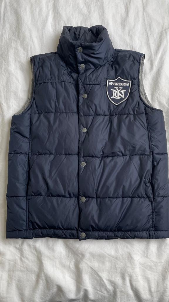 Mc Gregor McGregor bodywarmer maat 164 kleur blauw NIEUWSTAA, Kinderen en Baby's, Kinderkleding | Maat 164, Jongen of Meisje, Jas
