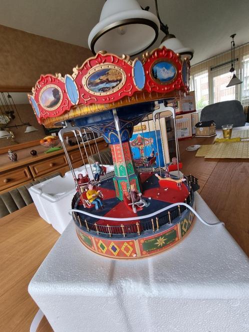 Kerstdorp: Lemax Sky Wing (zweefmolen), Diversen, Kerst, Zo goed als nieuw, Ophalen of Verzenden