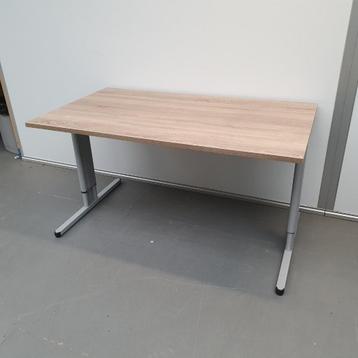 Eromes bureau met NIEUW blad - 140x80  beschikbaar voor biedingen
