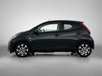 Toyota Aygo 1.0 VVT-i x-first | 15'' LM velgen | Camera | Ai, Voorwielaandrijving, 12 maanden, Stof, Gebruikt