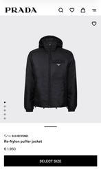 Prada Re-Nylon puffer jacket, Zwart, Ophalen of Verzenden, Zo goed als nieuw, Prada