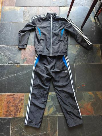 Adidas Trainingspak Zwart/Blauw Maat M beschikbaar voor biedingen