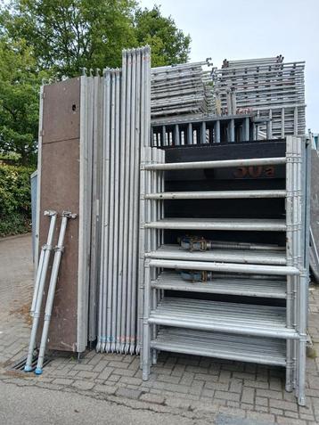 Skyworks rolsteiger steiger 10.5 meter 135x305 beschikbaar voor biedingen