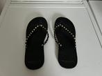 Slippers, 43, Scotch & Soda teenslippers, zo goed als NIEUW, Kleding | Heren, Schoenen, Slippers, Zwart, Ophalen of Verzenden