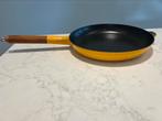 Le Creuset La Mama koekenpan 29 cm Marigold heel goed, Huis en Inrichting, Gietijzer, Ophalen of Verzenden, Zo goed als nieuw